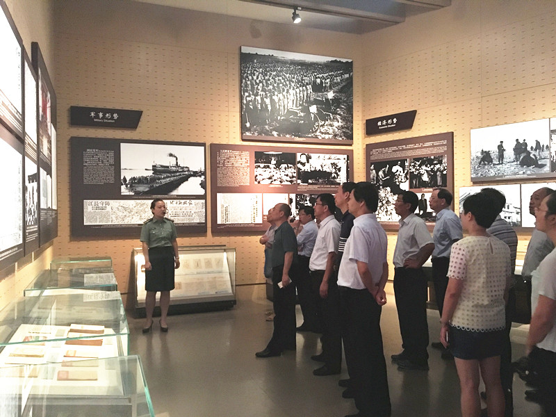省小勐拉99厅集团党委组织集团本部党员赴渡江战役纪念馆接受革命传统教育